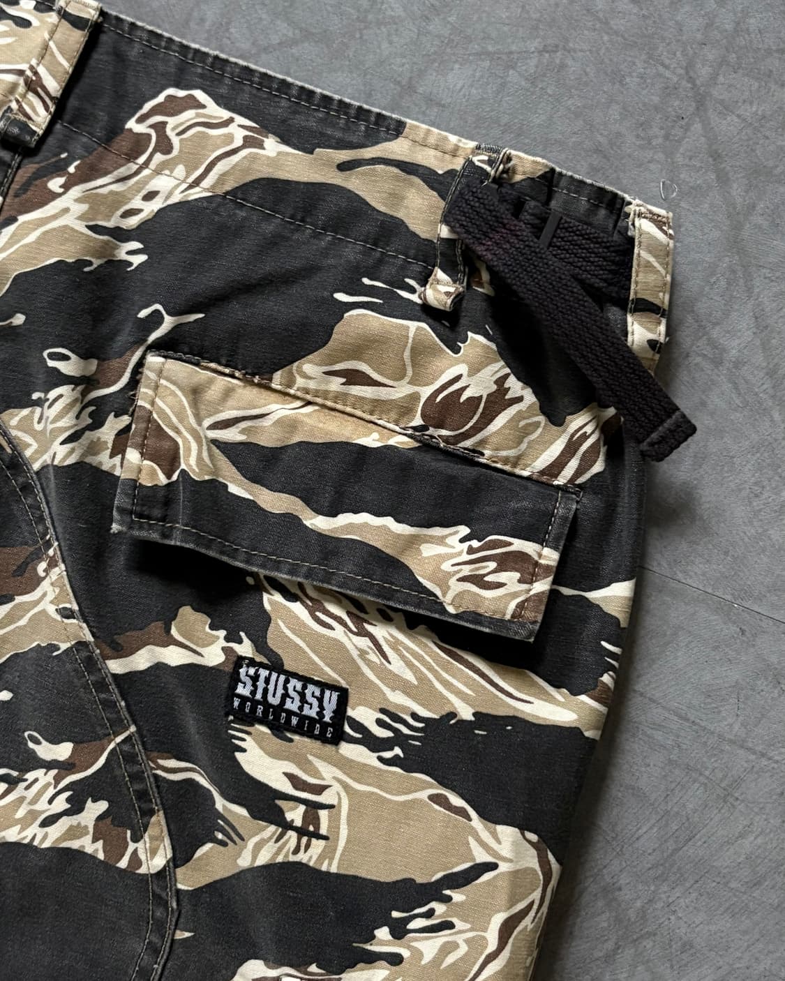 Stussy 스투시 타이거 카모 카고 팬츠 상품이미지4