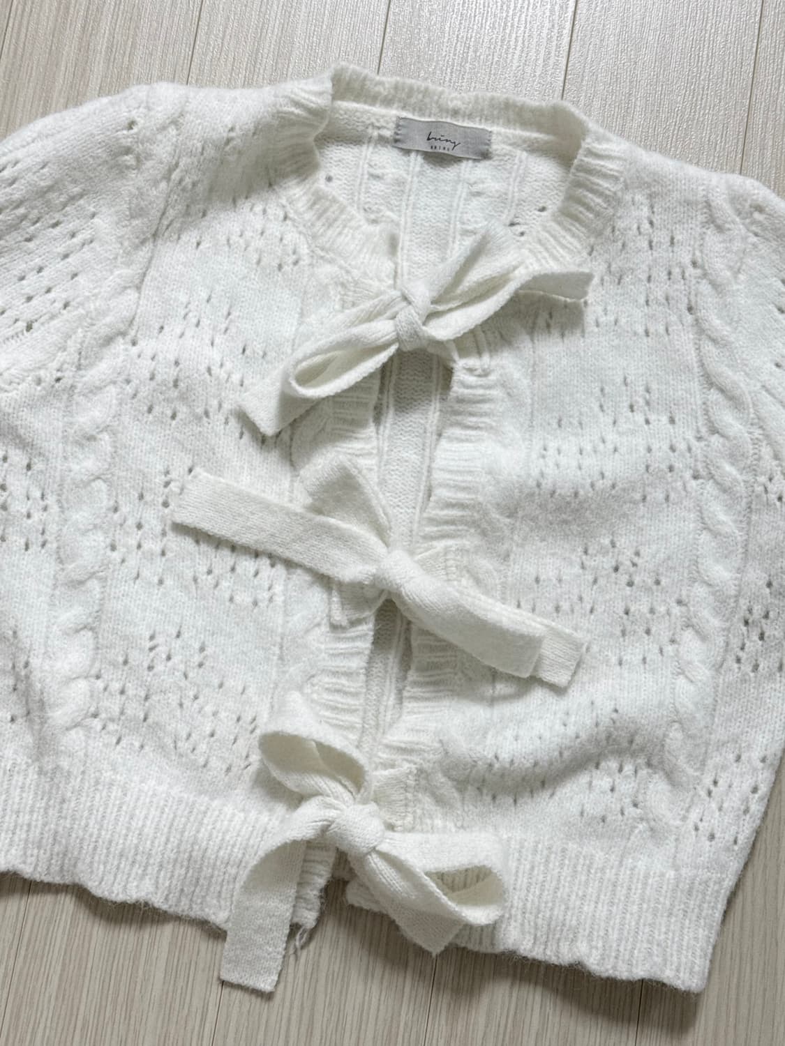 모리걸st 리본 펀칭 니트 가디건🌨️🤍 상품이미지2