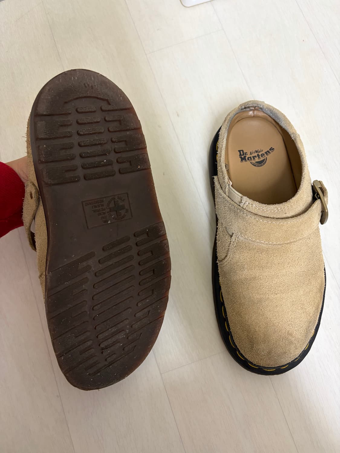 닥터마틴 스웨이드 뮬 240  상품이미지4