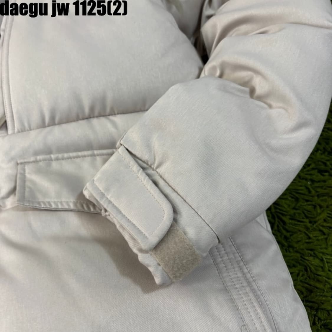 마운틴하드웨어 패딩 상품이미지4