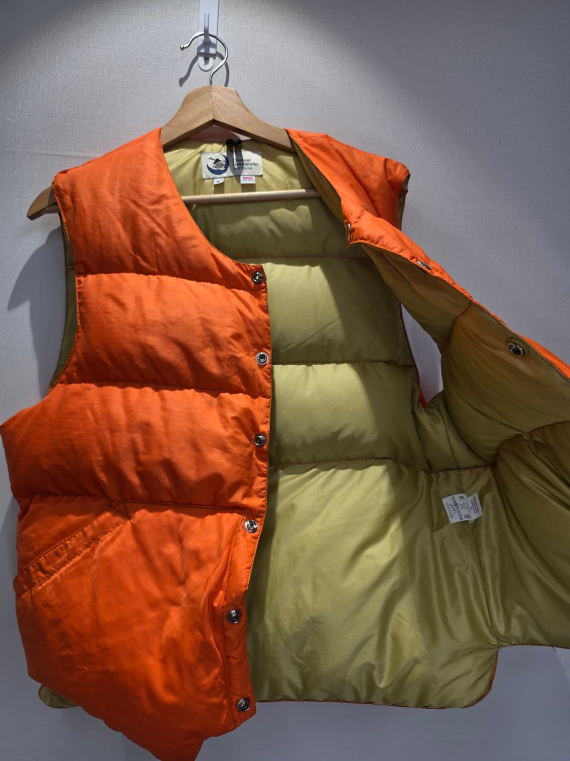 크레센트 다운 웍스 오렌지 다운베스트 상품이미지3