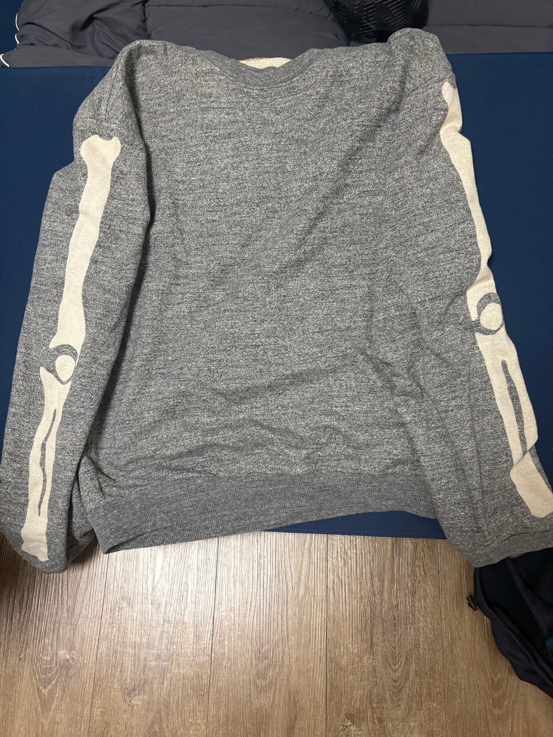 캐피탈 본 맨투맨 4size 상품이미지2