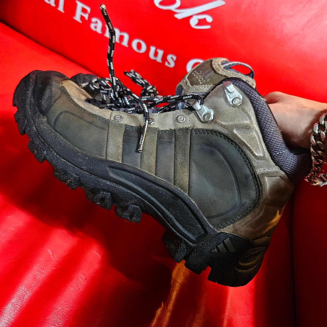 아디다스 올드스쿨 90's 이큅먼트 하이킹 트레킹화 240size 상품이미지3