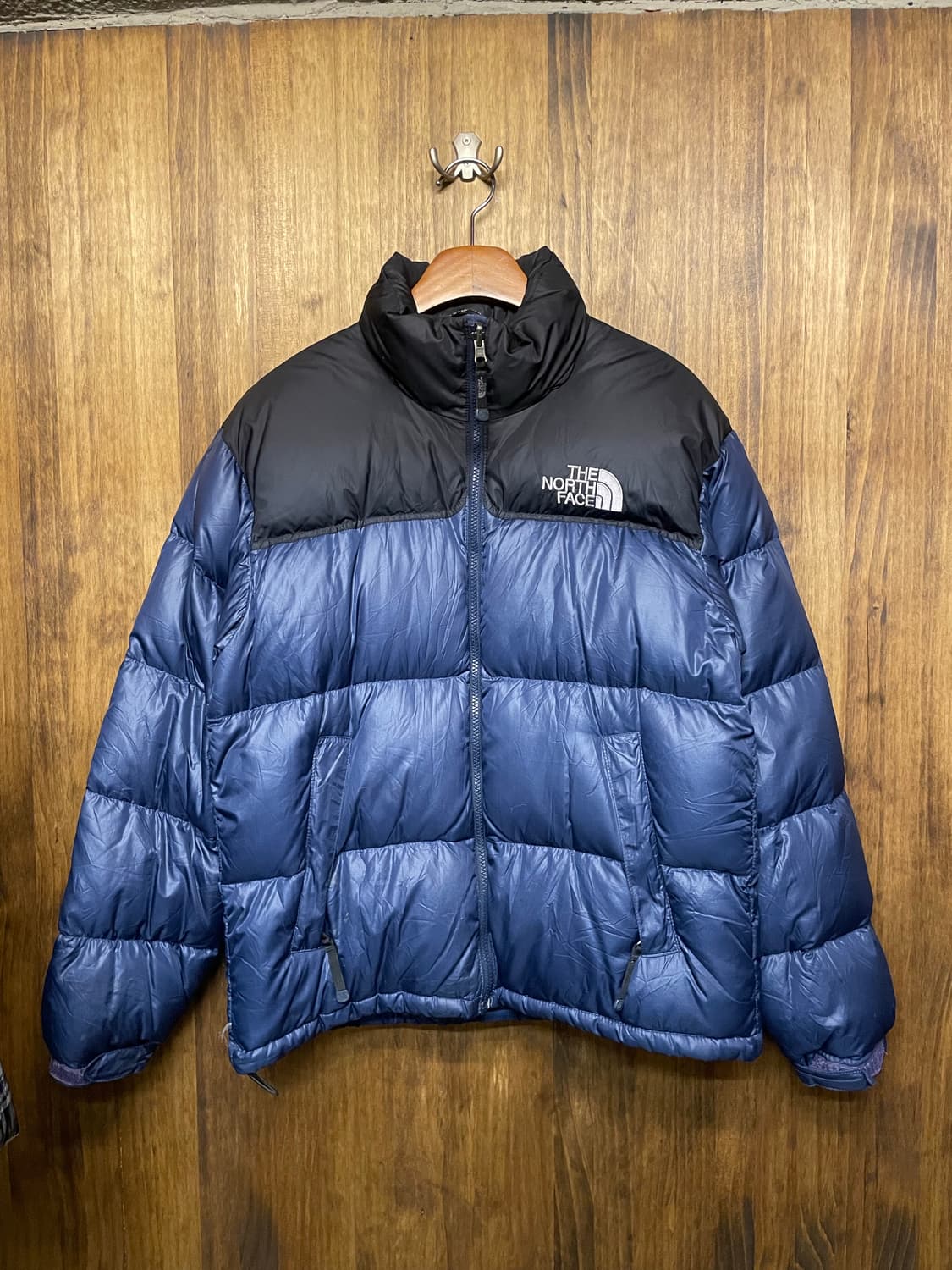 The North Face Nuptse 700 Down Jacket 상품이미지3