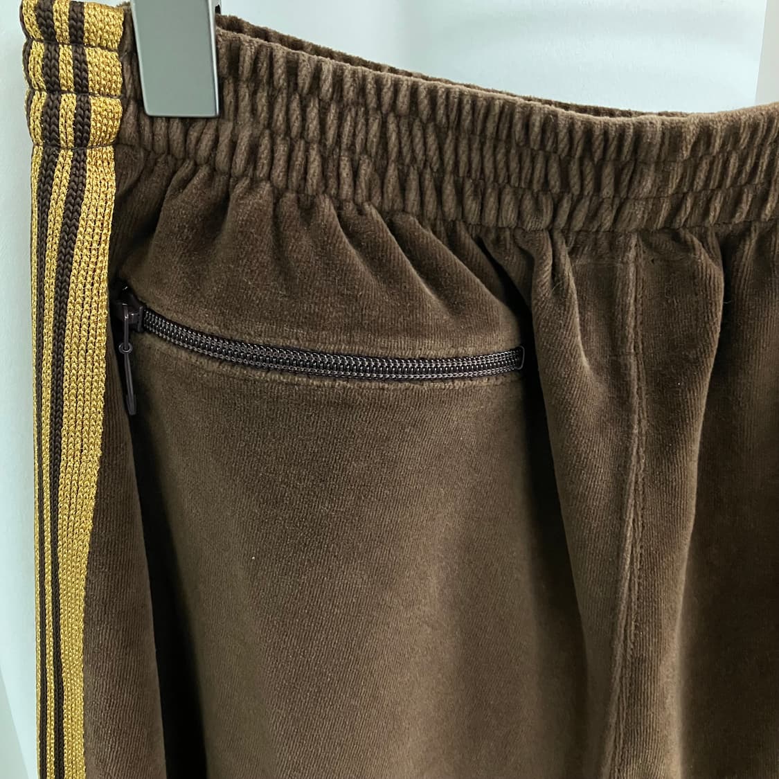 니들스 벨루어 내로우 트랙 팬츠 M 상품이미지5