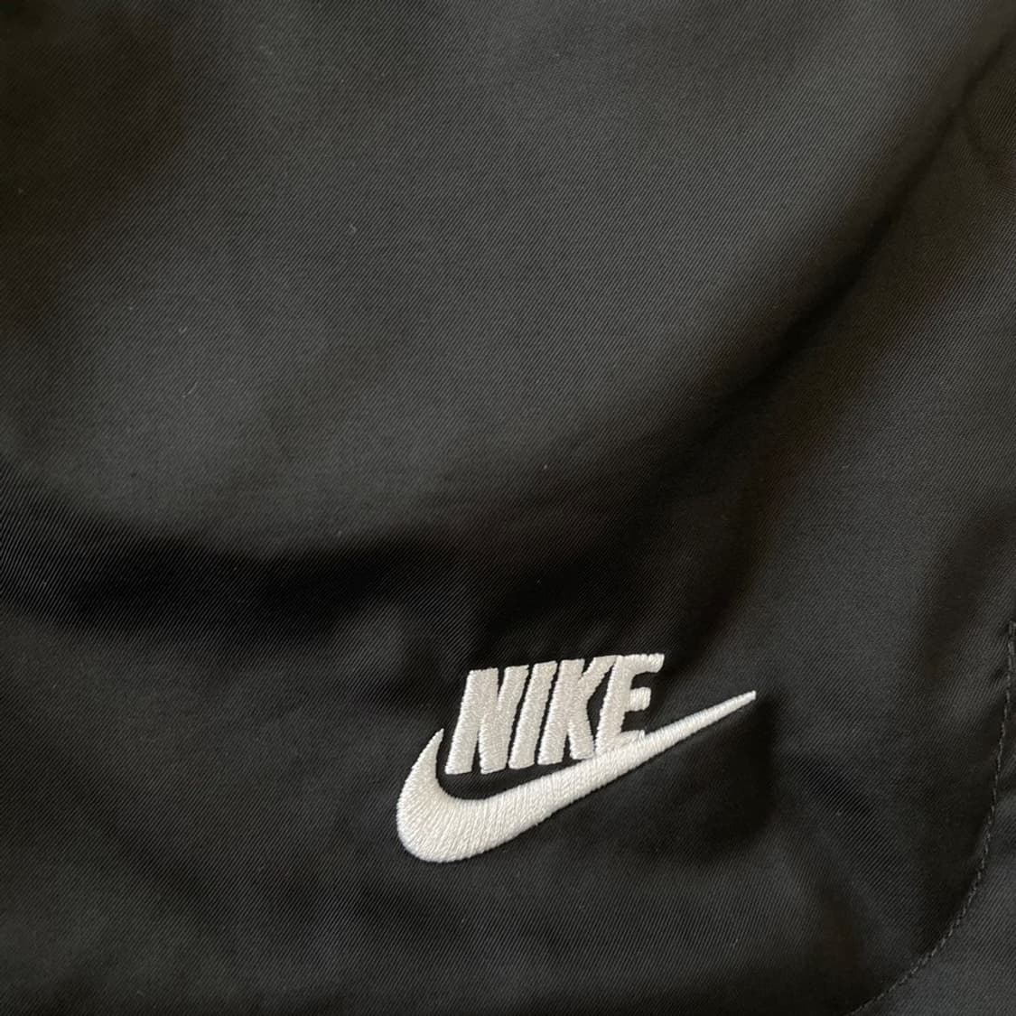 L 나이키 블랙 반바지  상품이미지4