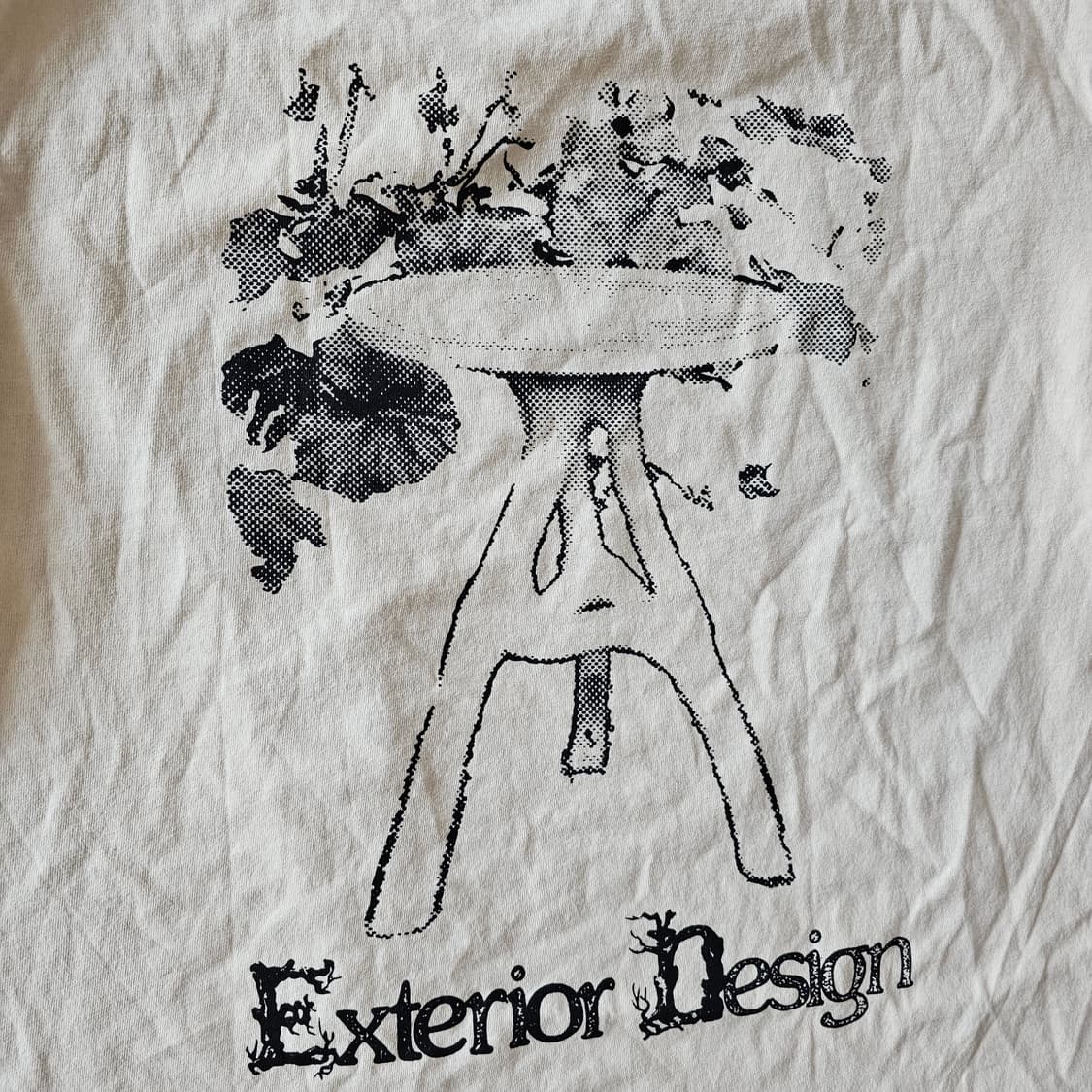 L 100 새제품) 어필드아웃 익스테리어 반팔 그래픽 티셔츠 내츄럴 상품이미지6