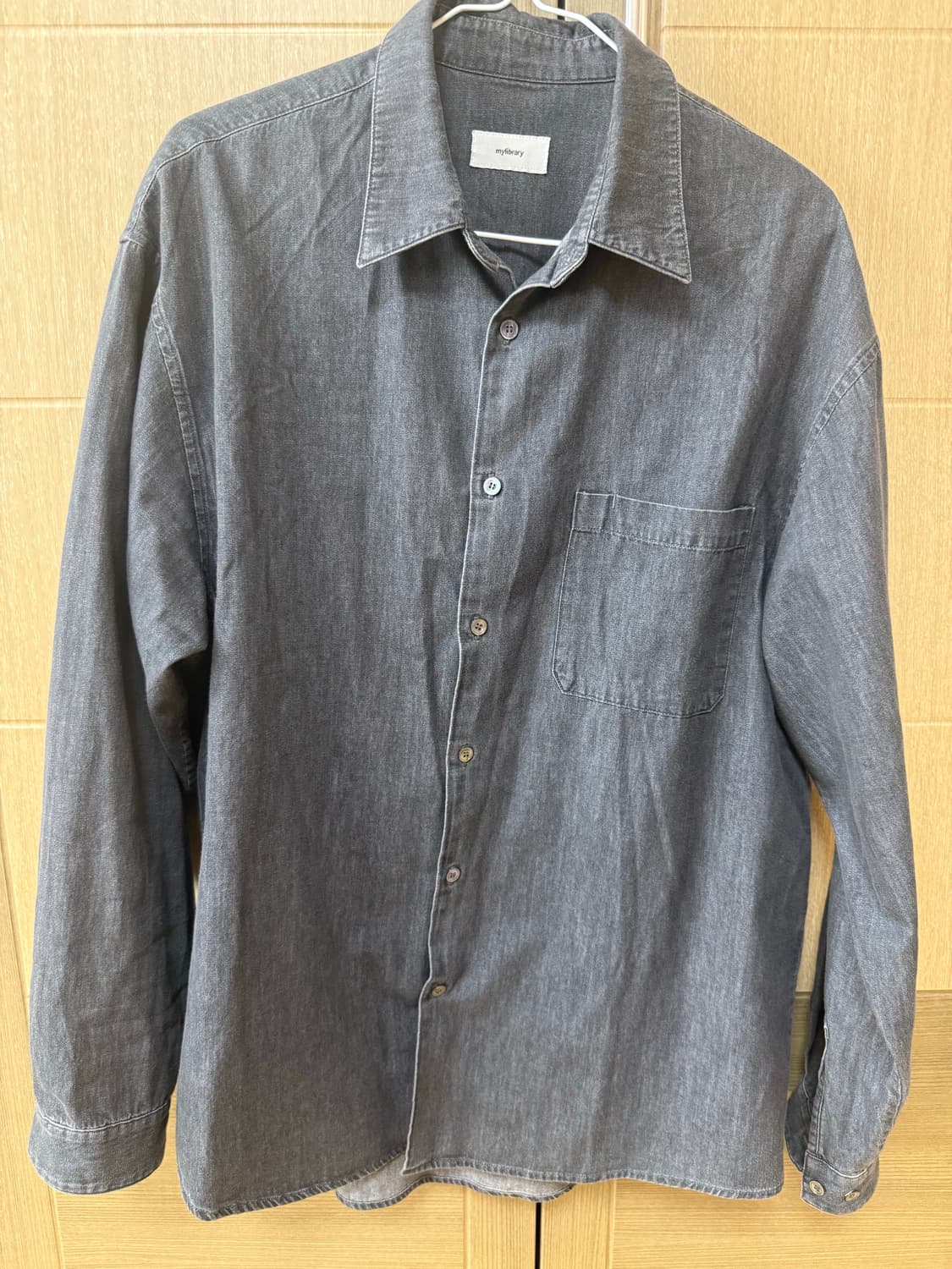 [M]마이라이브러리 퓨어데님셔츠 - 미드그레이 상품이미지1