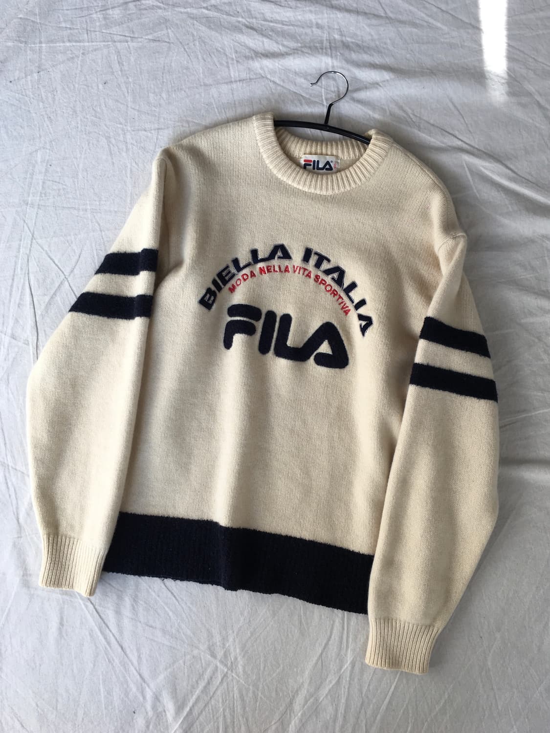 휠라 스트라이프 니트 상품이미지3