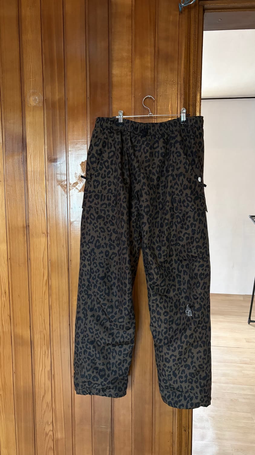 페치 레오파드 나일론 팬츠 상품이미지1