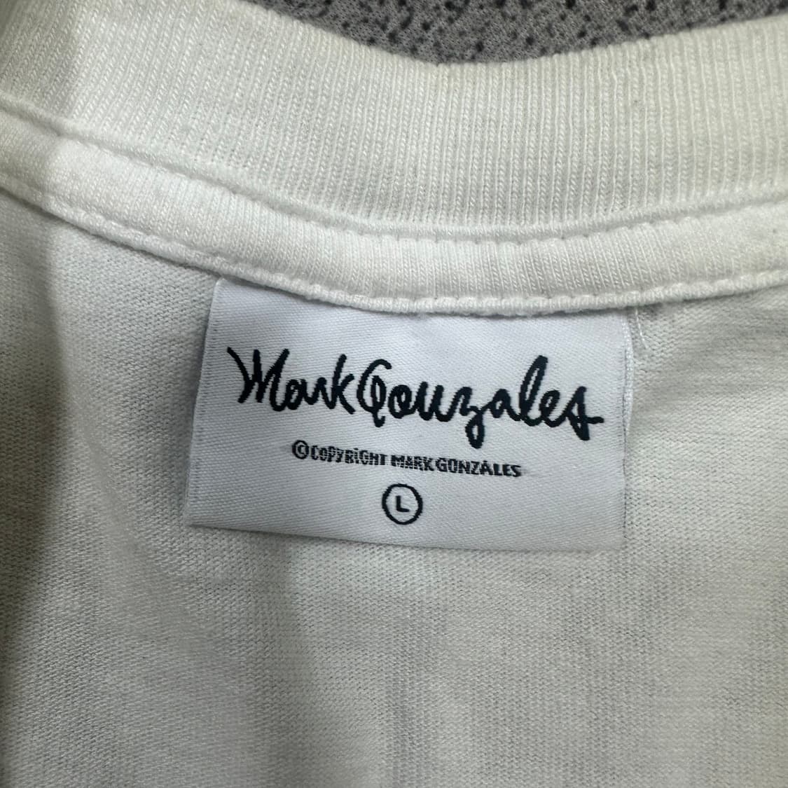 ✨ (바배) 와릿이즌 마크곤잘레스 빅프린팅 반팔티  상품이미지3