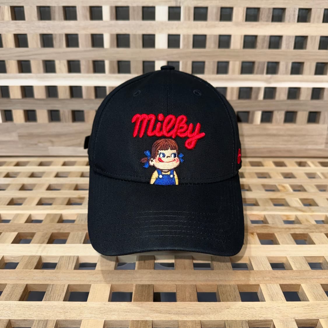 밀키 캔디 페코쨩 캡 상품이미지1