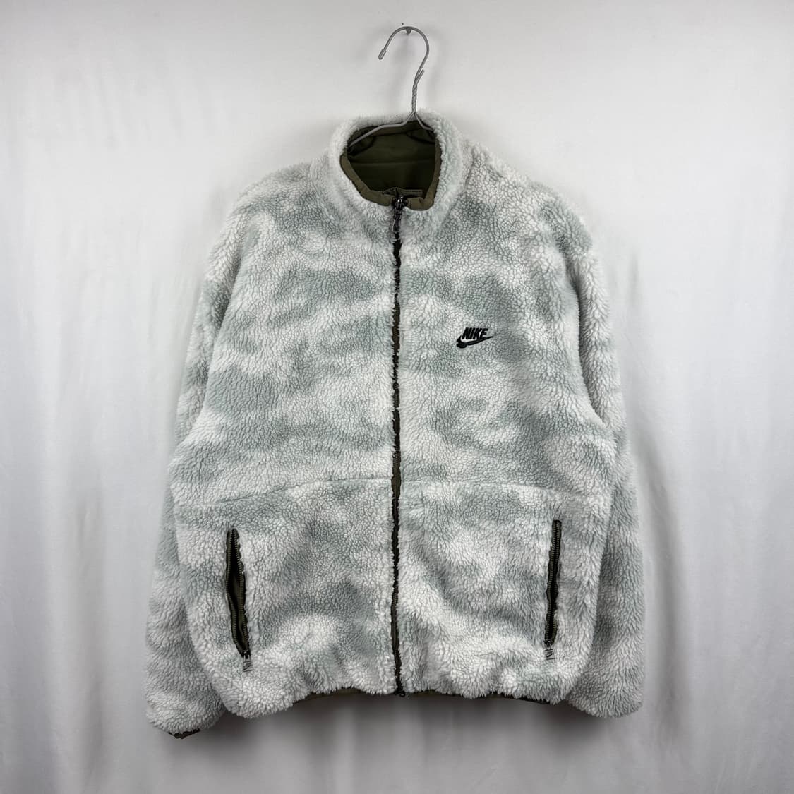 (90) 나이키 클럽 플리스 리버시블 윈터라이즈드 자켓 올리브 상품이미지2