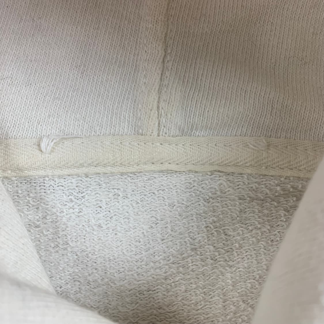 스톤아일랜드 나침반 자수로고 화이트 후드티 상품이미지6