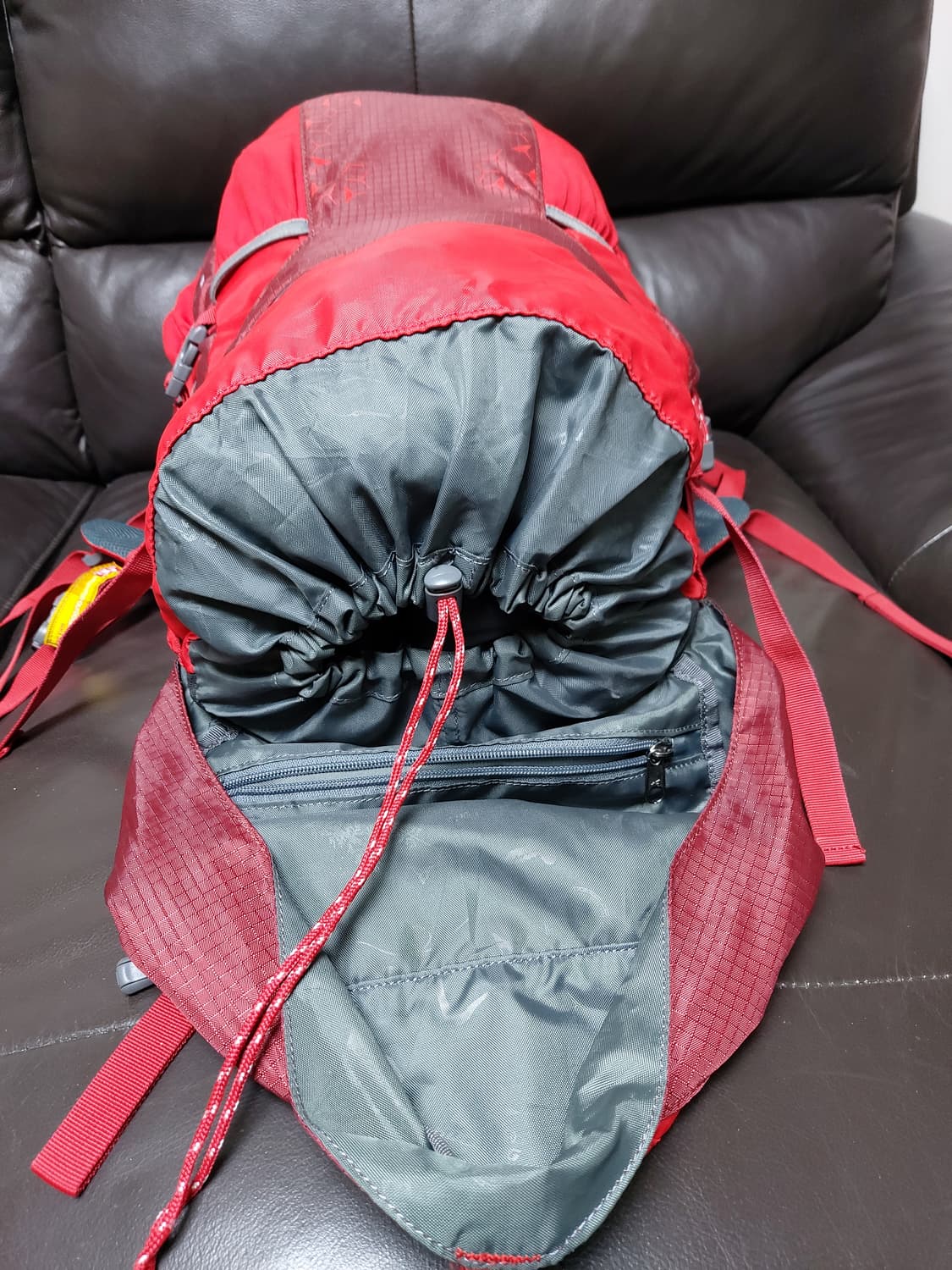 콜핑 TEIWAN  등산 배낭 (28L)

 상품이미지8