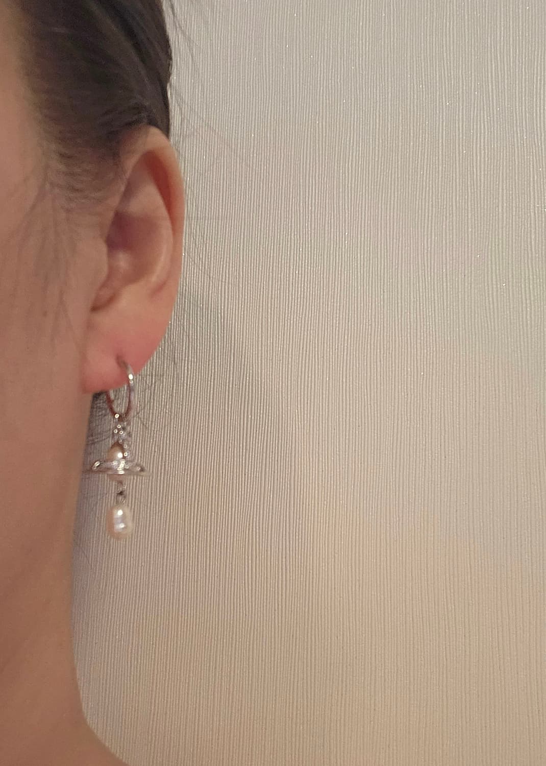 비비안웨스트우드 업사이클링 천연담수 진주 드롭 귀걸이 상품이미지9