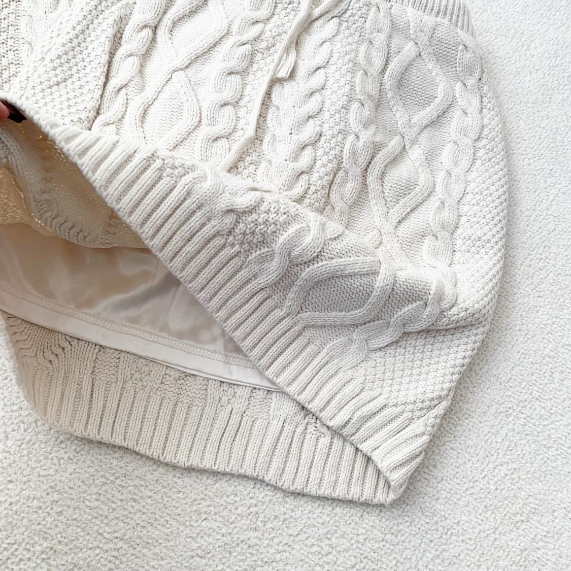 뮤트톤 꽈배기 니트 셋업 상품이미지4