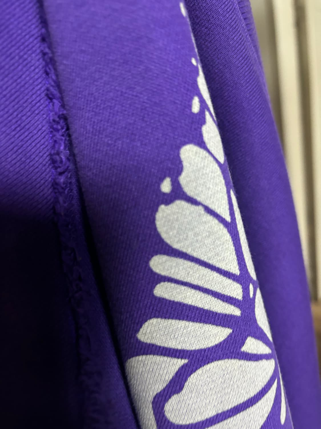 니들즈 로고 오버사이즈 맨투맨 상품이미지4