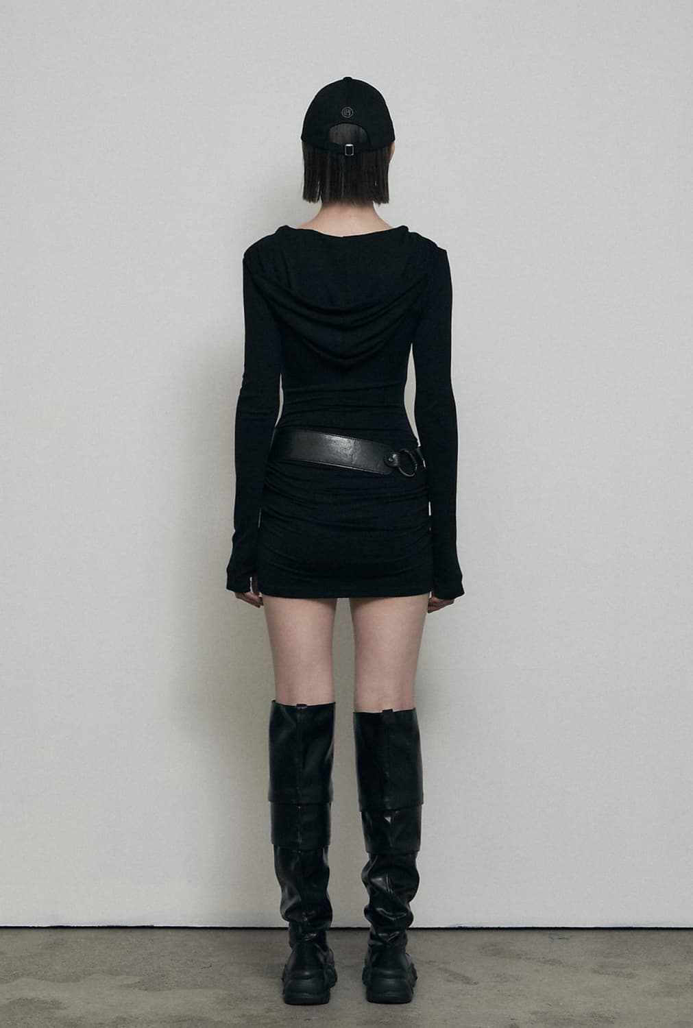 보헤미안서울 후드 원피스 블랙 상품이미지2