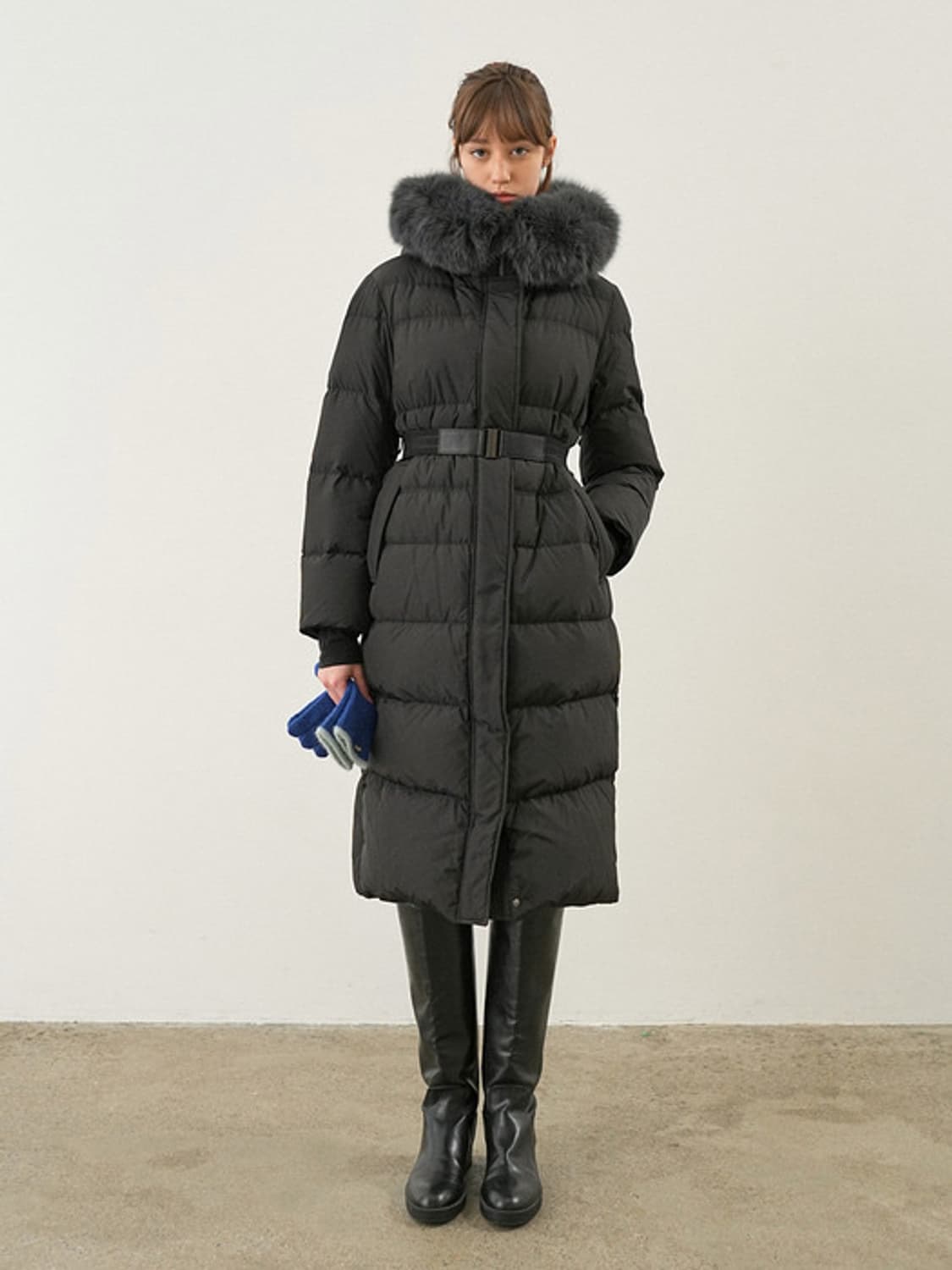 온앤온 Hood Fur Belted Long Goose Coat 블랙 상품이미지2