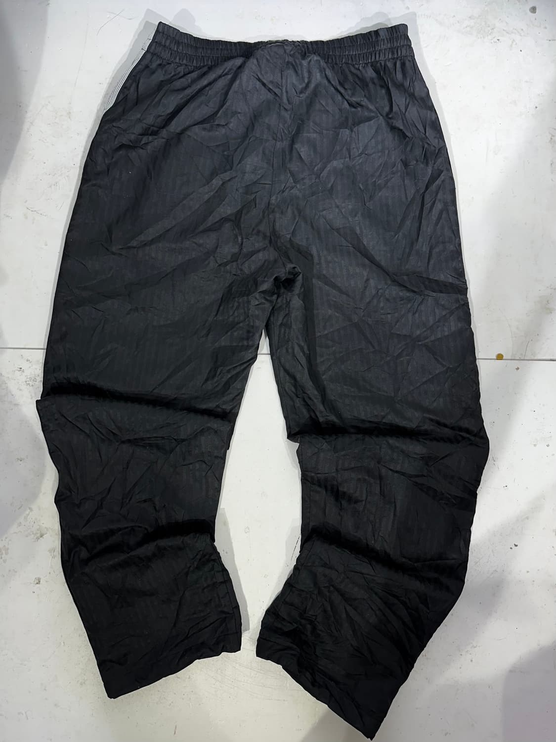 아디다스 블랙 그레이 삼선 와이드 트랙 팬츠 XL 상품이미지5