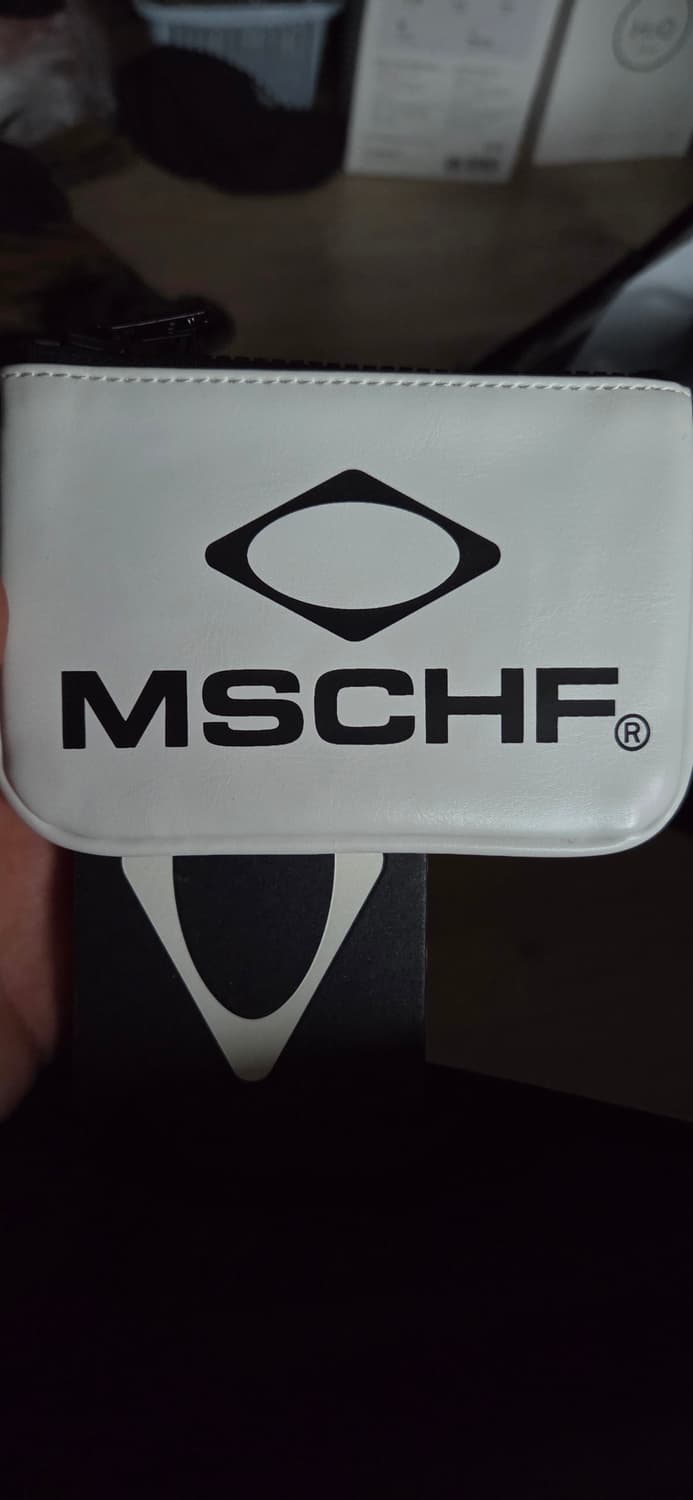 미스치프 지갑 상품이미지1