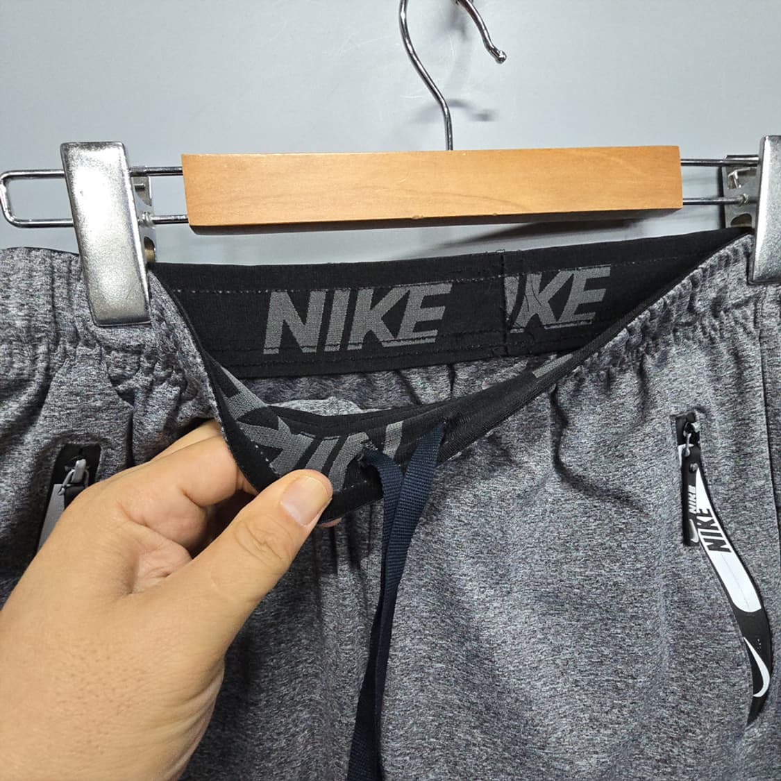 나이키(NIKE) 드라이핏 트레이닝 팬츠 그레이 M 상품이미지5