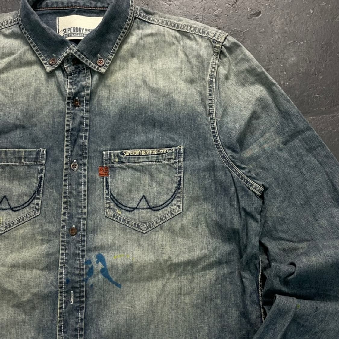 105 슈퍼드라이 페인팅 데님 셔츠  상품이미지2