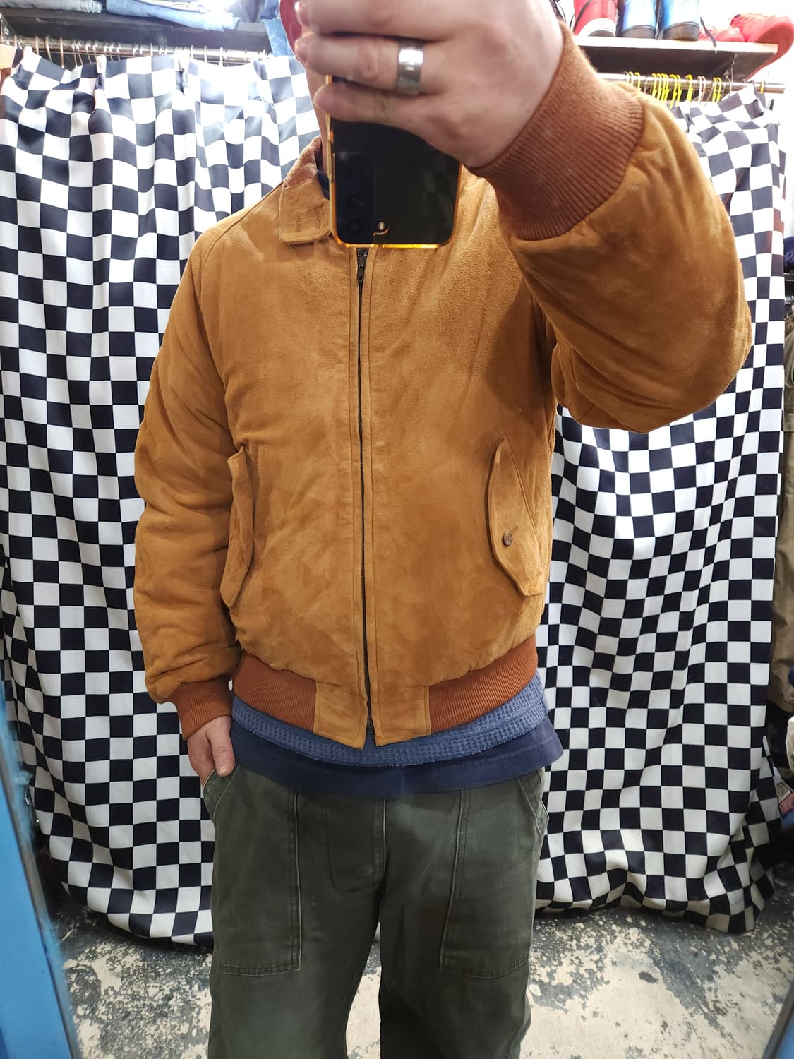 골든베어 90s 스웨이드 바라쿠타 자켓

 상품이미지10