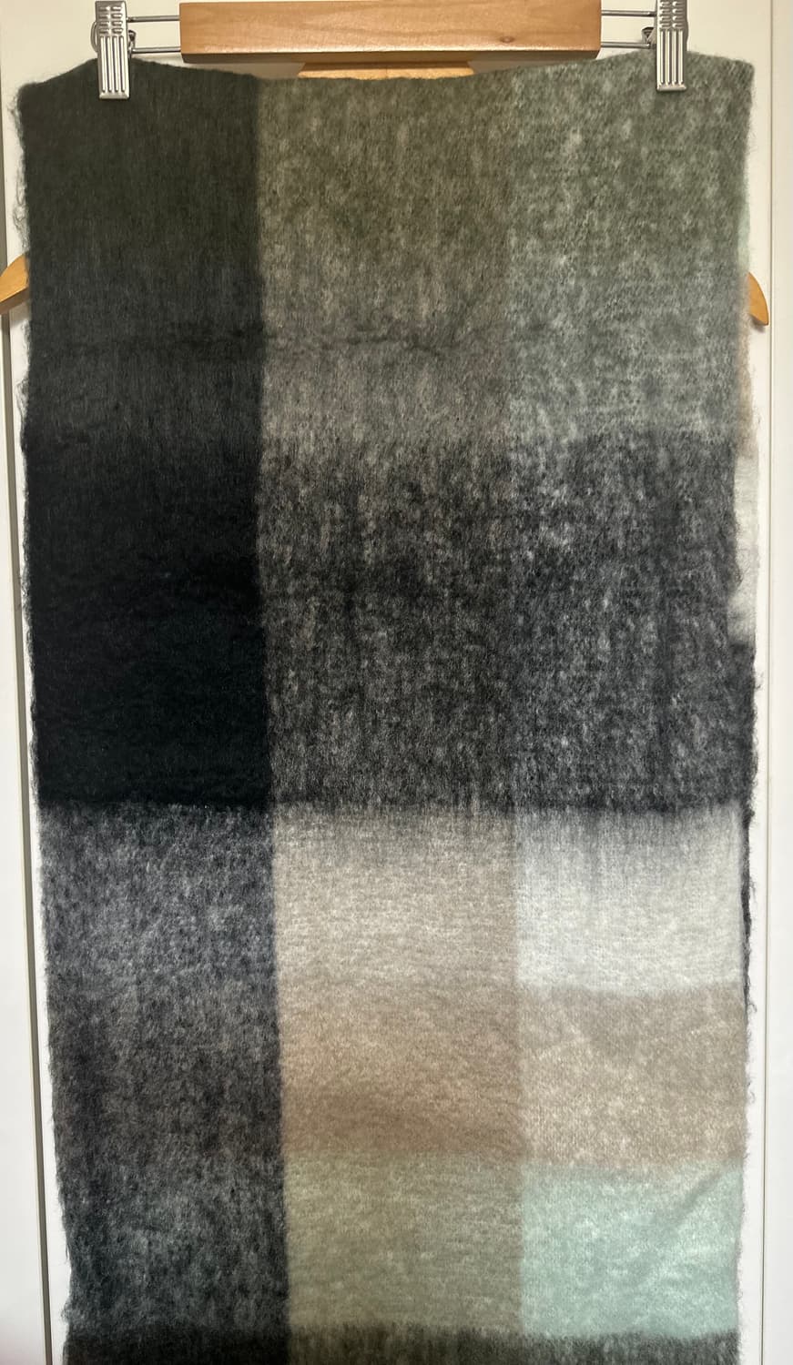 샤넬 블랙 로고 머플러 캐시미어목도리남여공용 상품이미지5