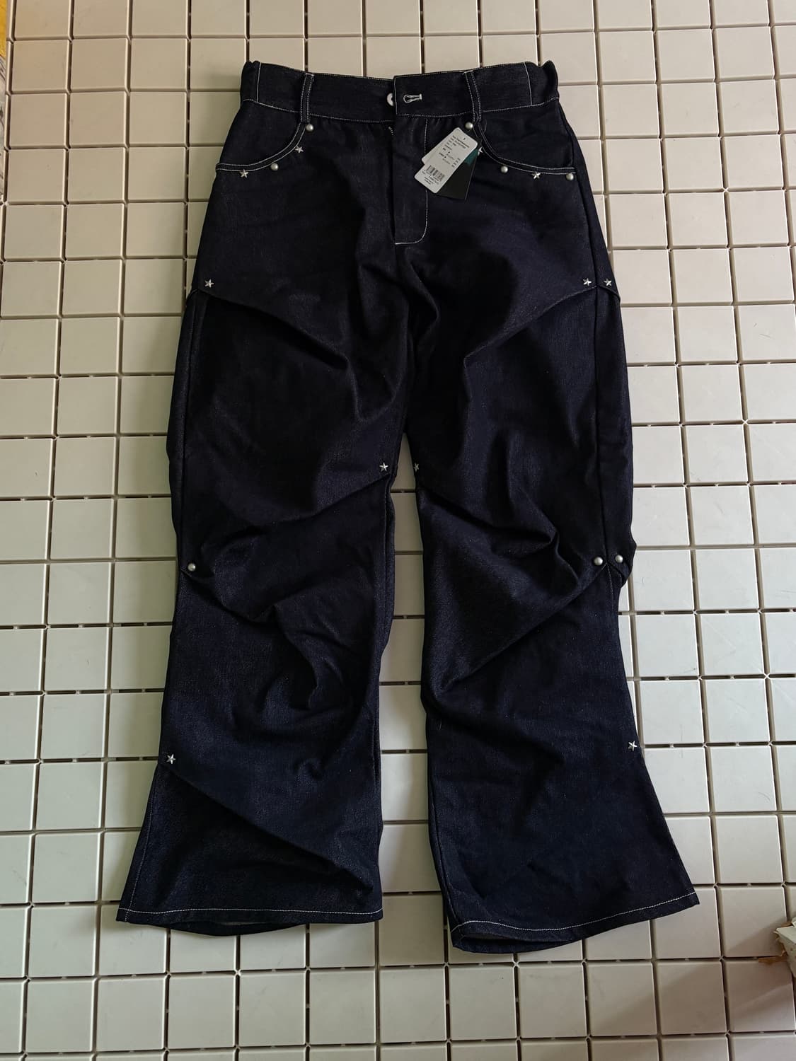 AAO viedit starry stud random tuck pants 상품이미지10