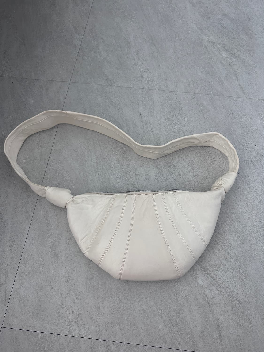 르메르 범백 크루아상백 상품이미지1