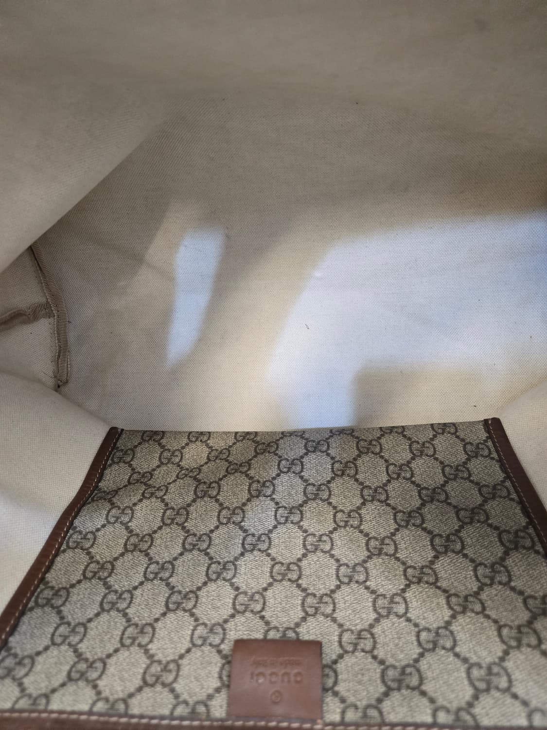 구찌 GG 로고 토트백 브라운 상품이미지8