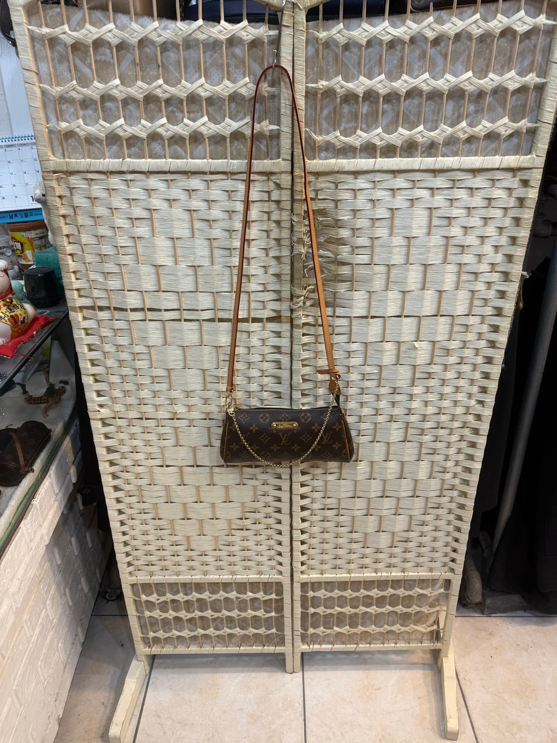 정품 루이비통 에바클러치 2way백 팝니다 상품이미지1