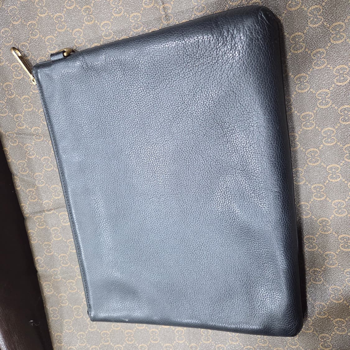 구찌 포트폴리오 클러치 상품이미지2