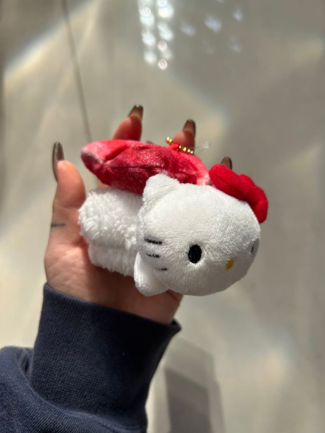 HELLO KITTY SUSHI MAGURO 헬로 키티 스시 마구로 키링 상품이미지1