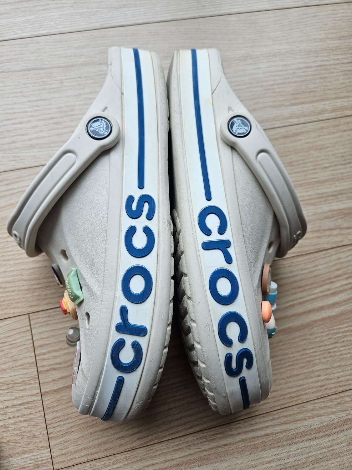 크록스바야밴드 M10W12(280)
베이지 상품이미지5