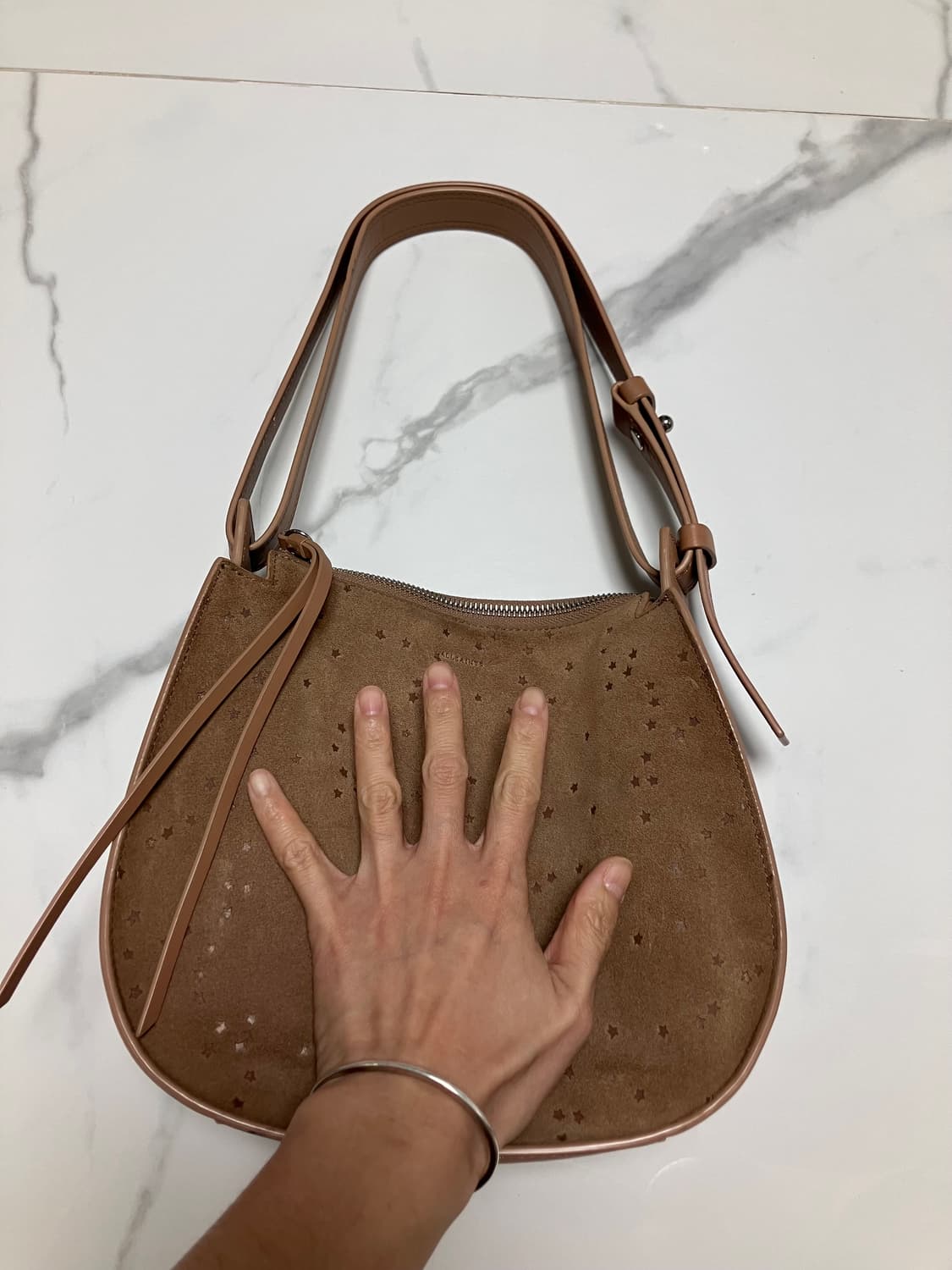 AllSaints 스웨이드 별패턴 숄더백 토트백 상품이미지6