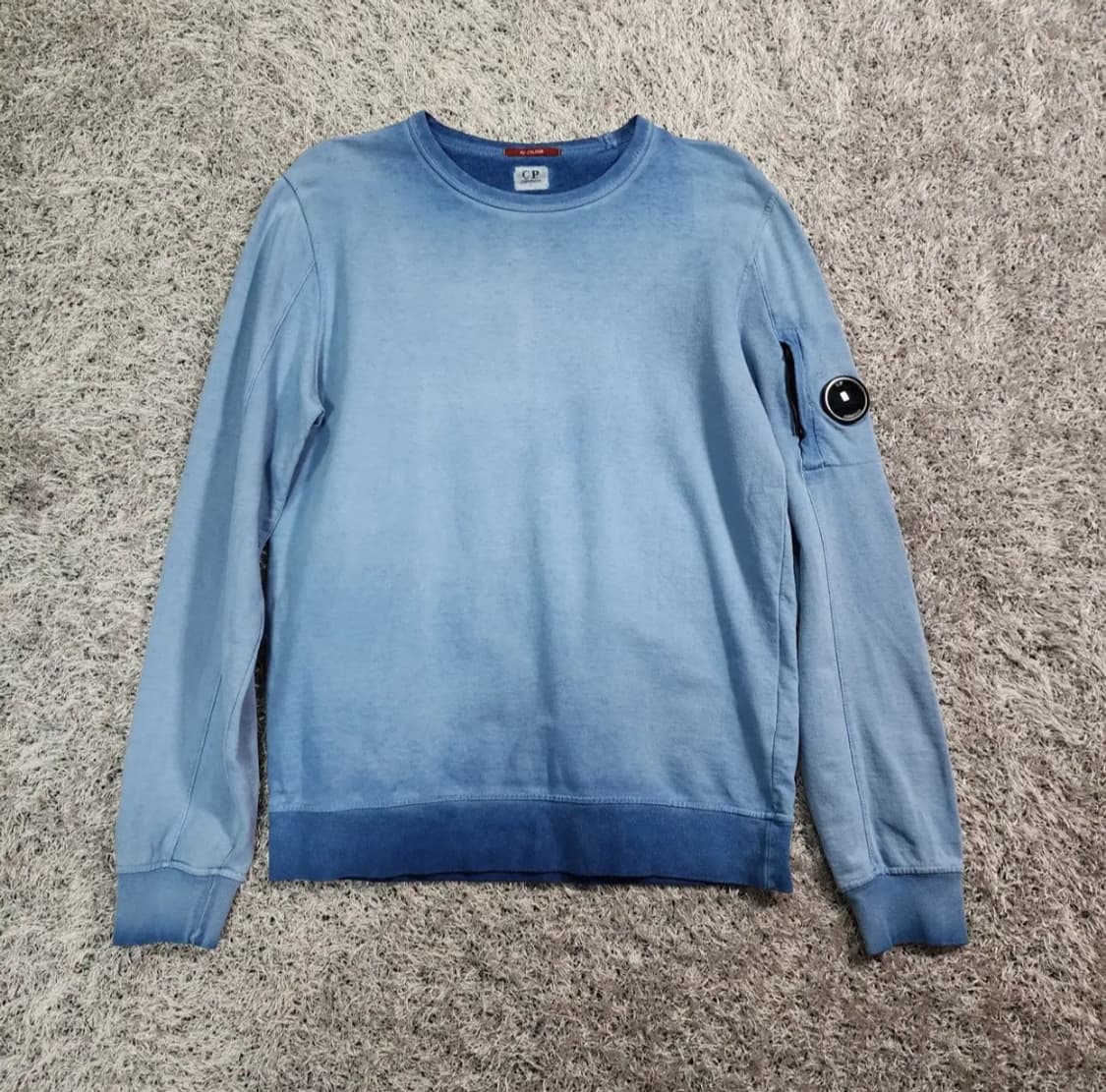 C.P컴퍼니 맨투맨 L 상품이미지1