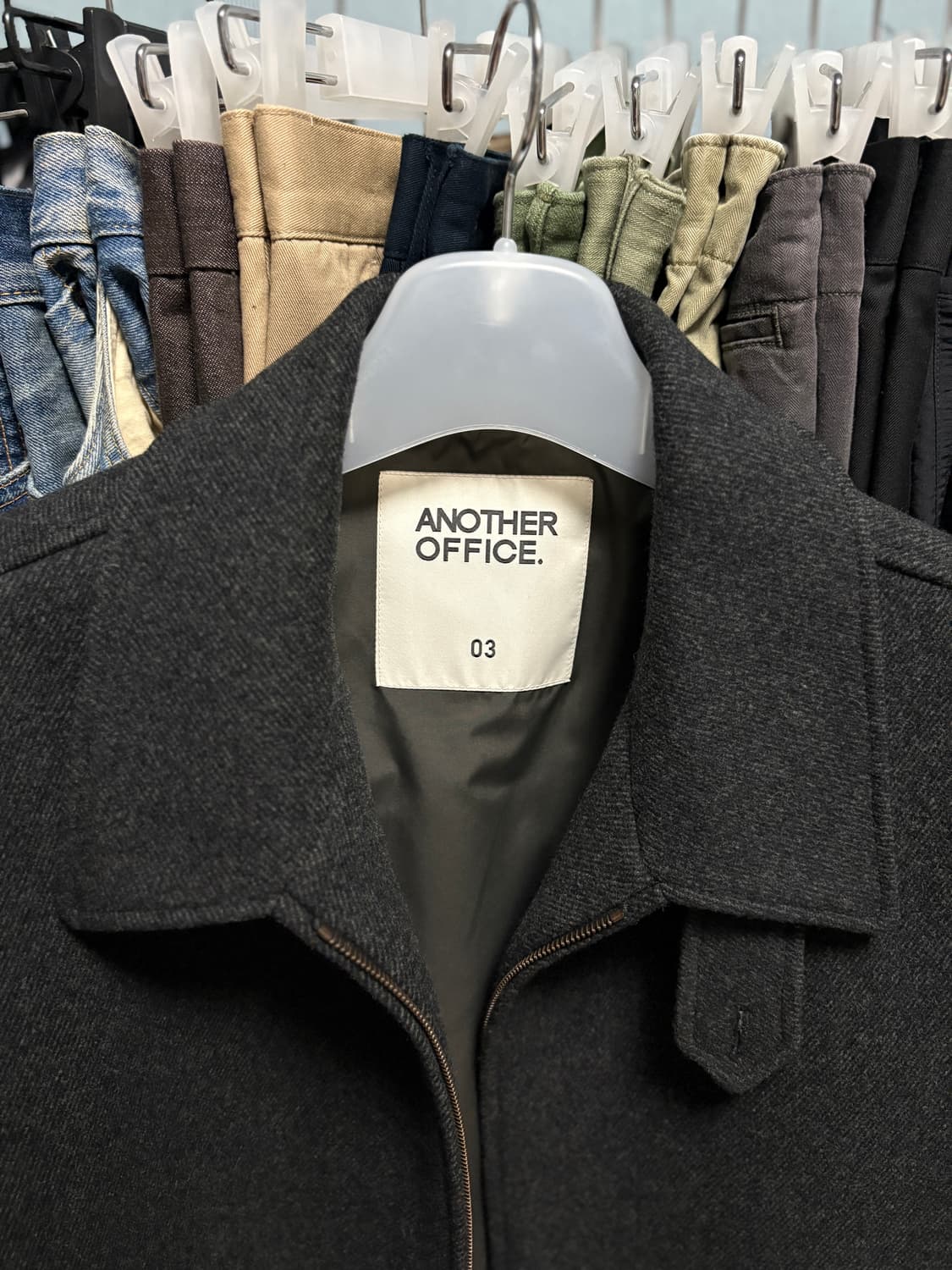 24aw 어나더오피스 볼륨블루종 캐비어 3 상품이미지2