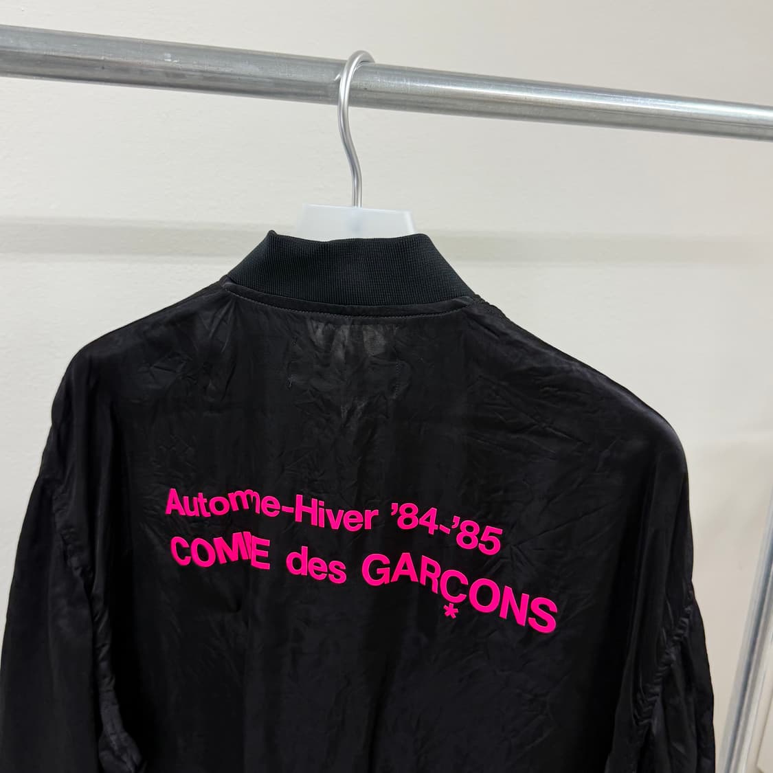 [당일 발송] CDG 84-85 40주년 한정판 핑크 로고 큐브라 자켓 상품이미지2