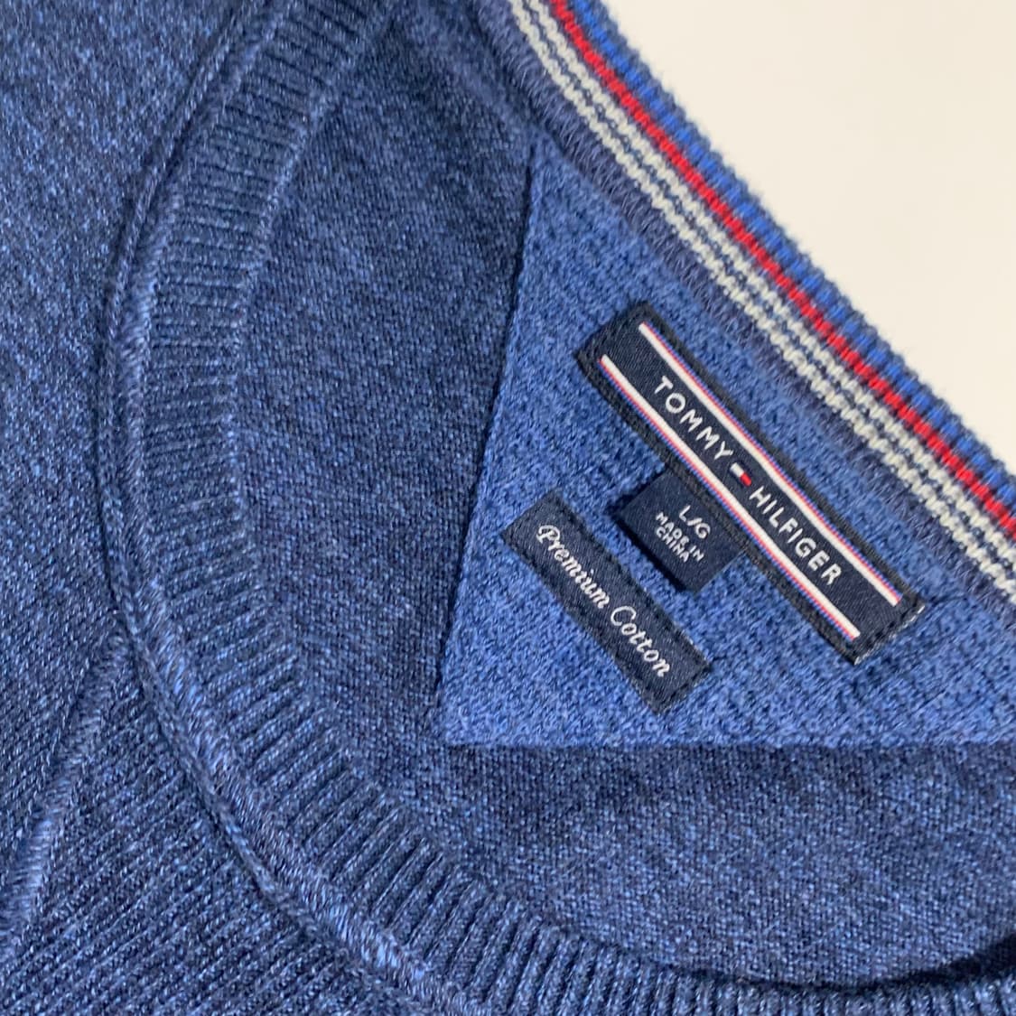 타미힐피거 라운드 블루 니트 상품이미지4