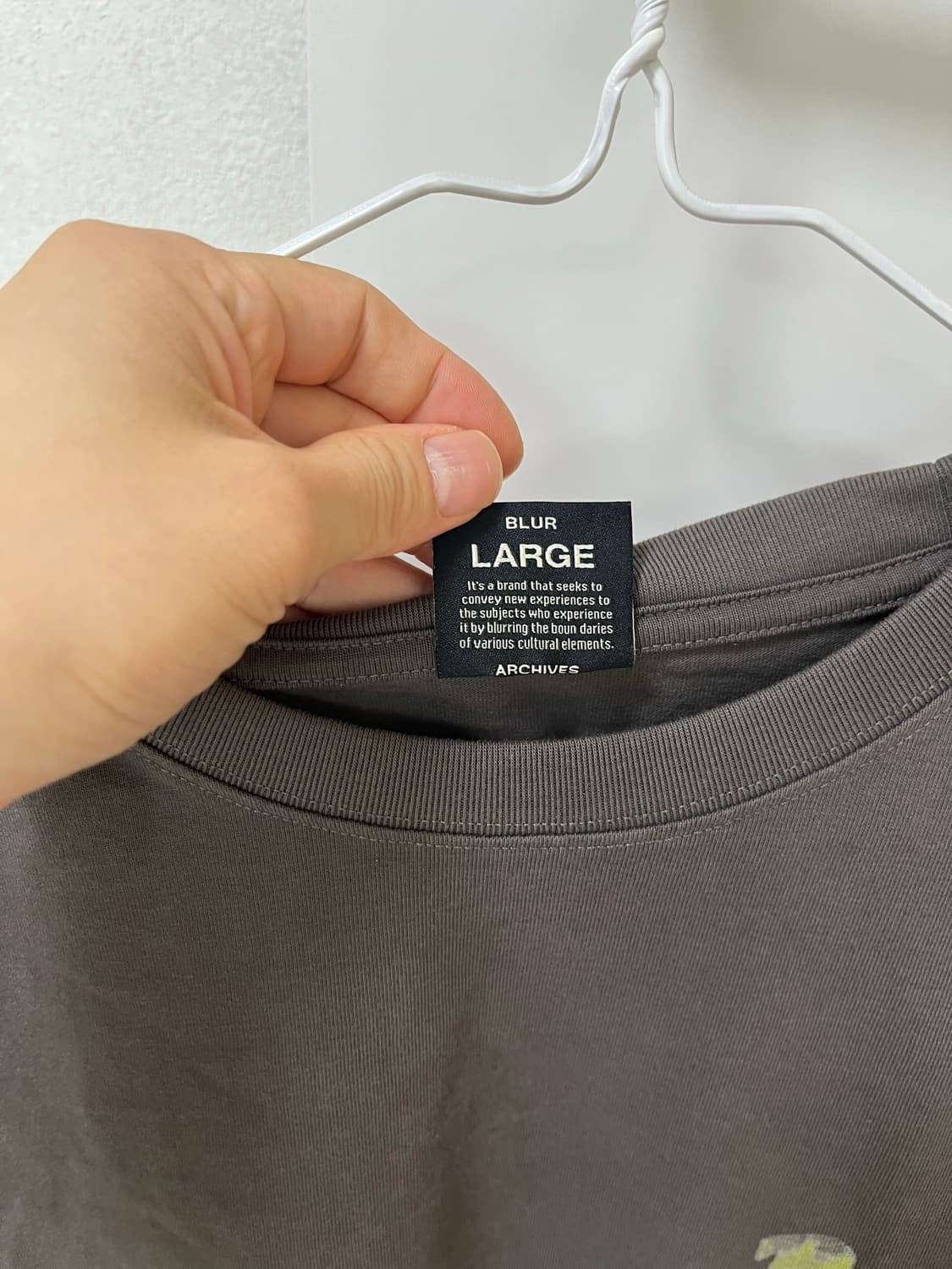 블러 반팔티 빈티지 무드 L 상품이미지2