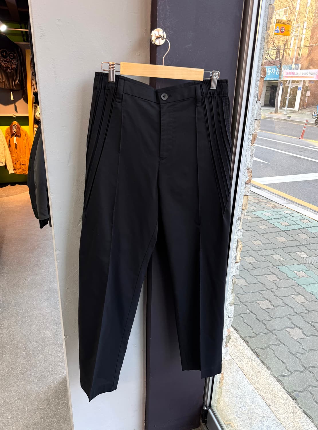 4/ 이세이미야케 25AW A-poc able 밴딩 팬츠 상품이미지5