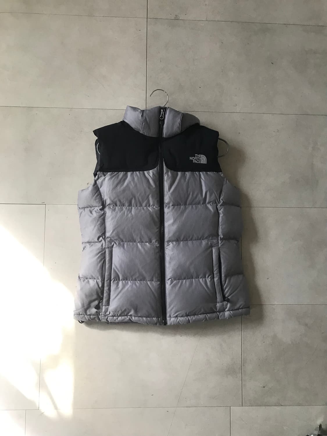 노페 눕시 그레이 패딩조끼 상품이미지6