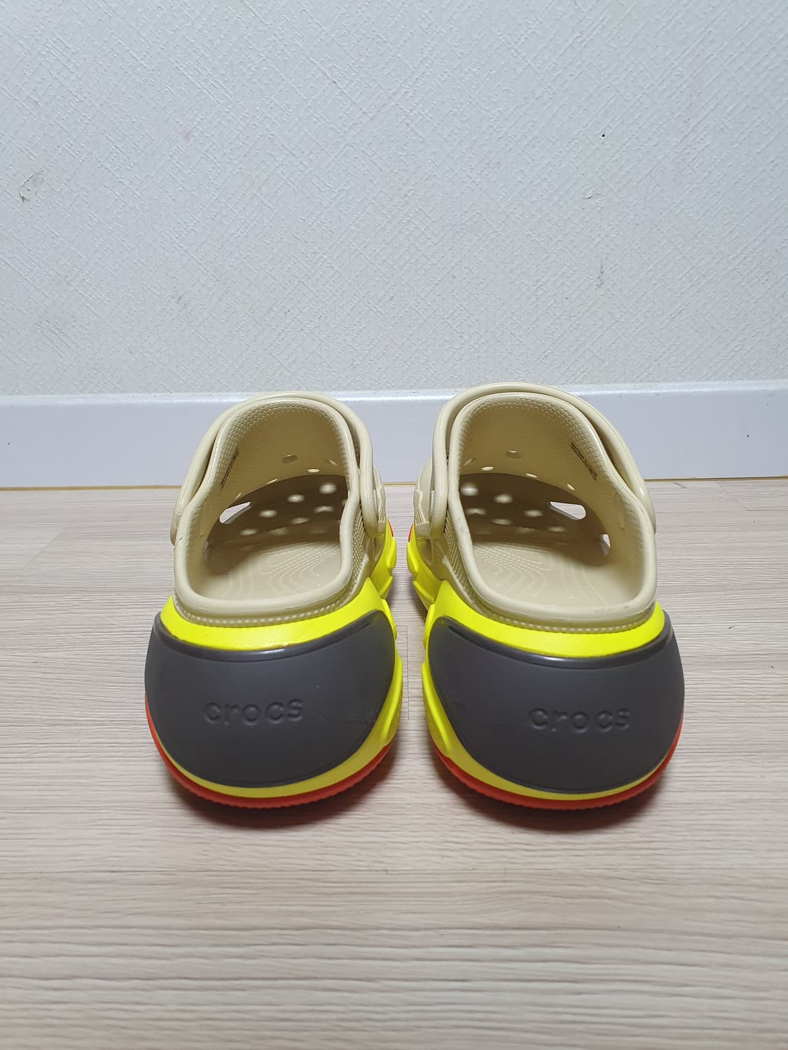 크록스 버블 크러쉬 클로그 260 상품이미지5