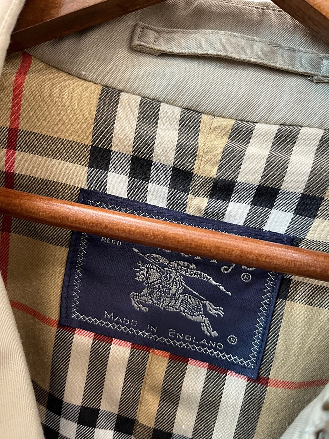 여) 버버리 개버딘 더블 트렌치코트 상품이미지5