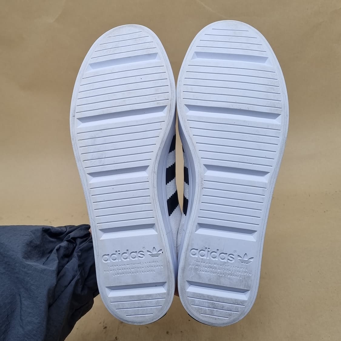 아디다스 코트밴티지 스니커즈250 상품이미지3