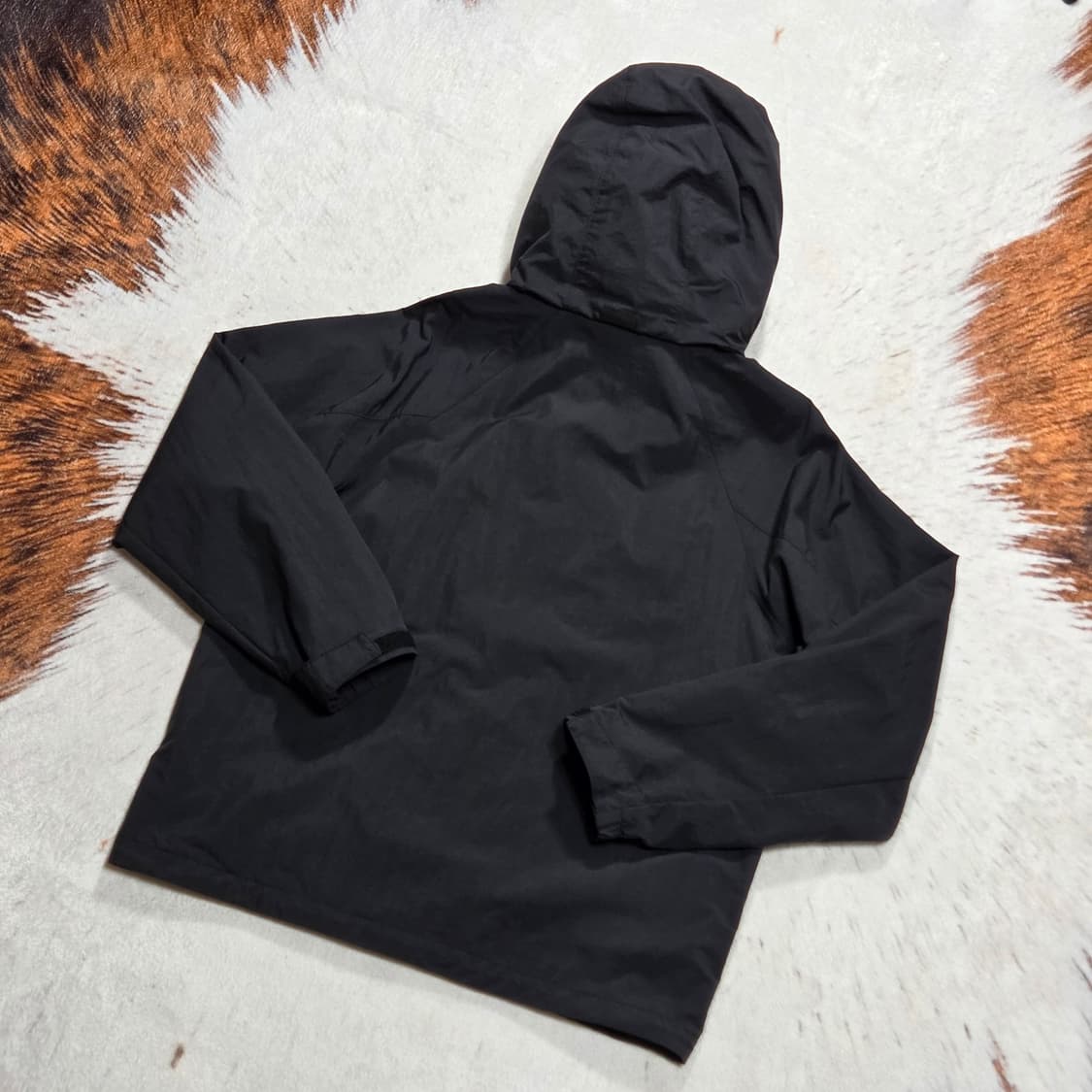 유니클로 블랙 바람막이 자켓 상품이미지4