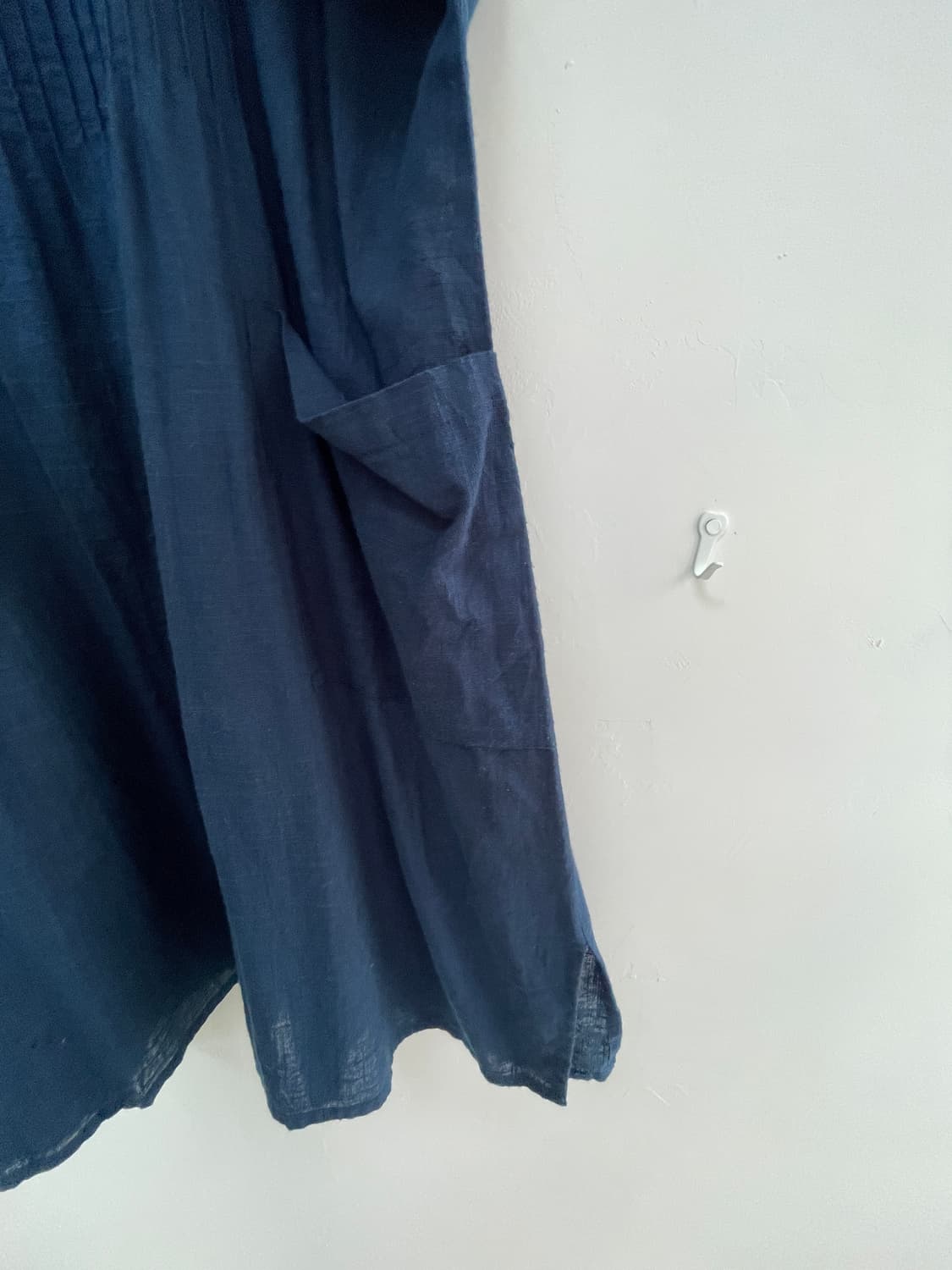 네이비 코튼 핀턱 원피스 상품이미지4